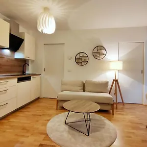  Apartament Luma Near Schoenbrunn With Parking
