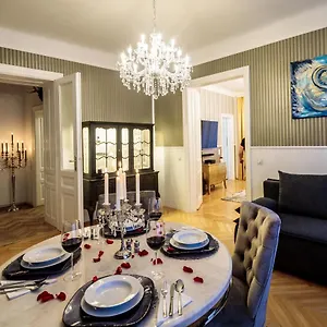 شقة Sophies Place Augarten - Imperial Lifestyle Parking, فيينا
