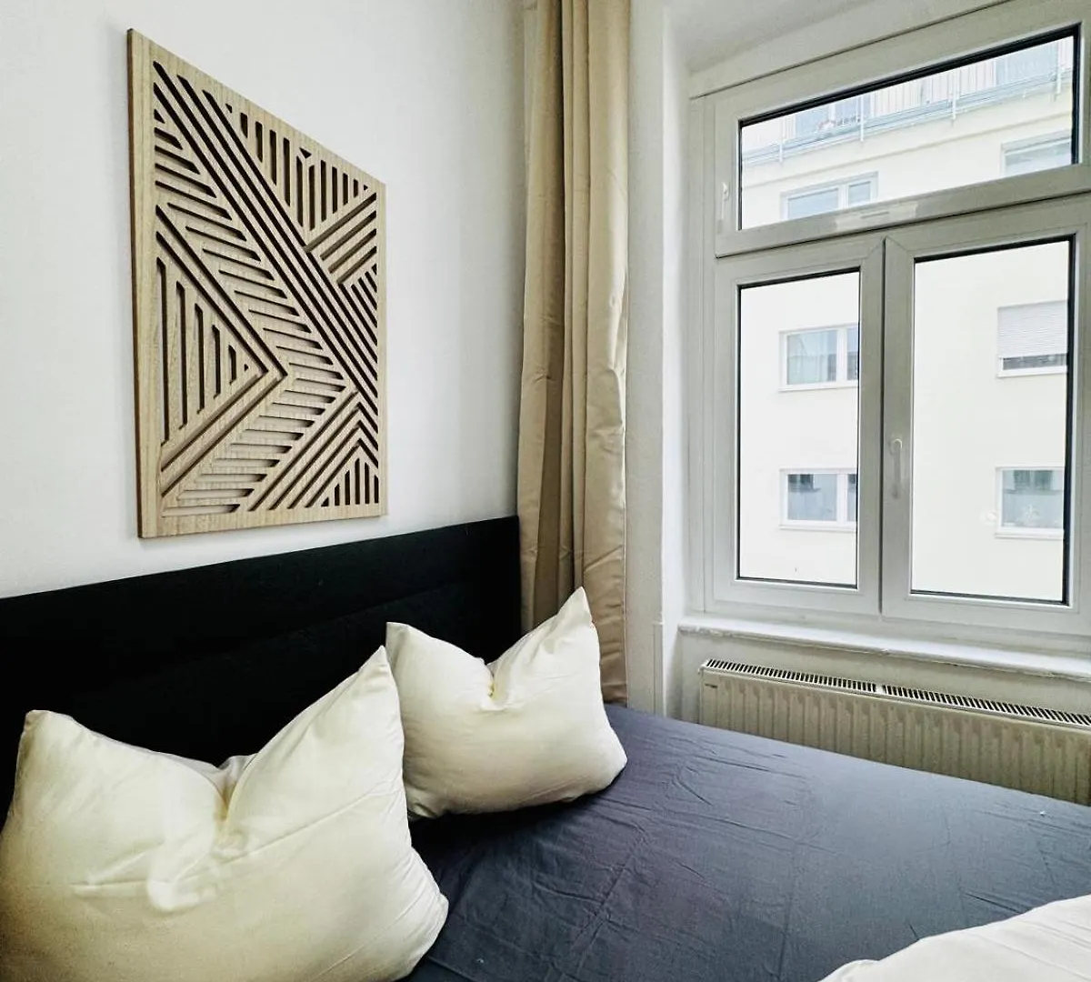Stylish 4Br 10 Min Transport To Stadthalle Vienna Apartment