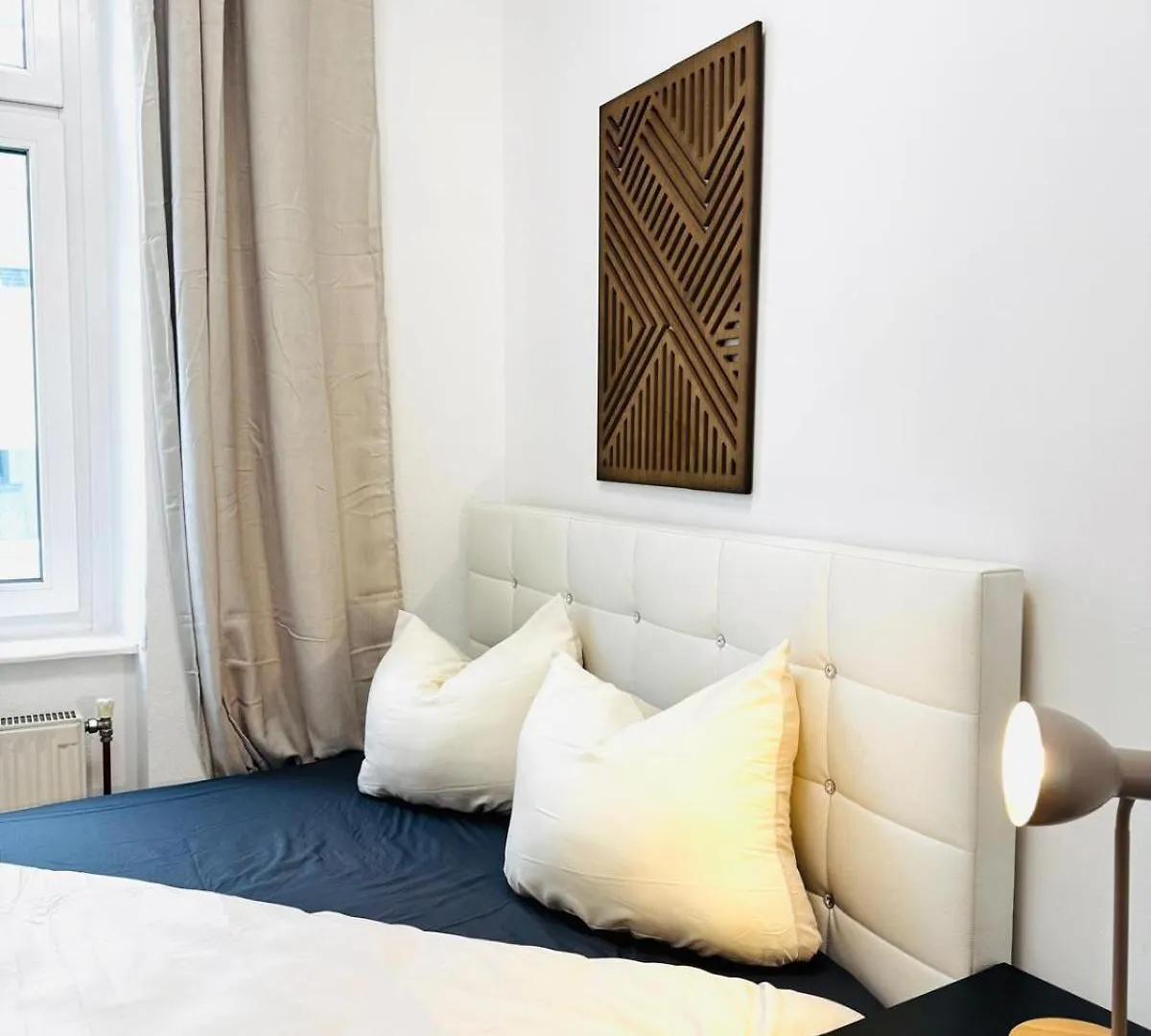 Stylish 4Br 10 Min Transport To Stadthalle Vienna 0*,  Austria